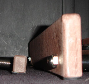 File:RP PorchBoard vs UCL-S HeelRail.jpg